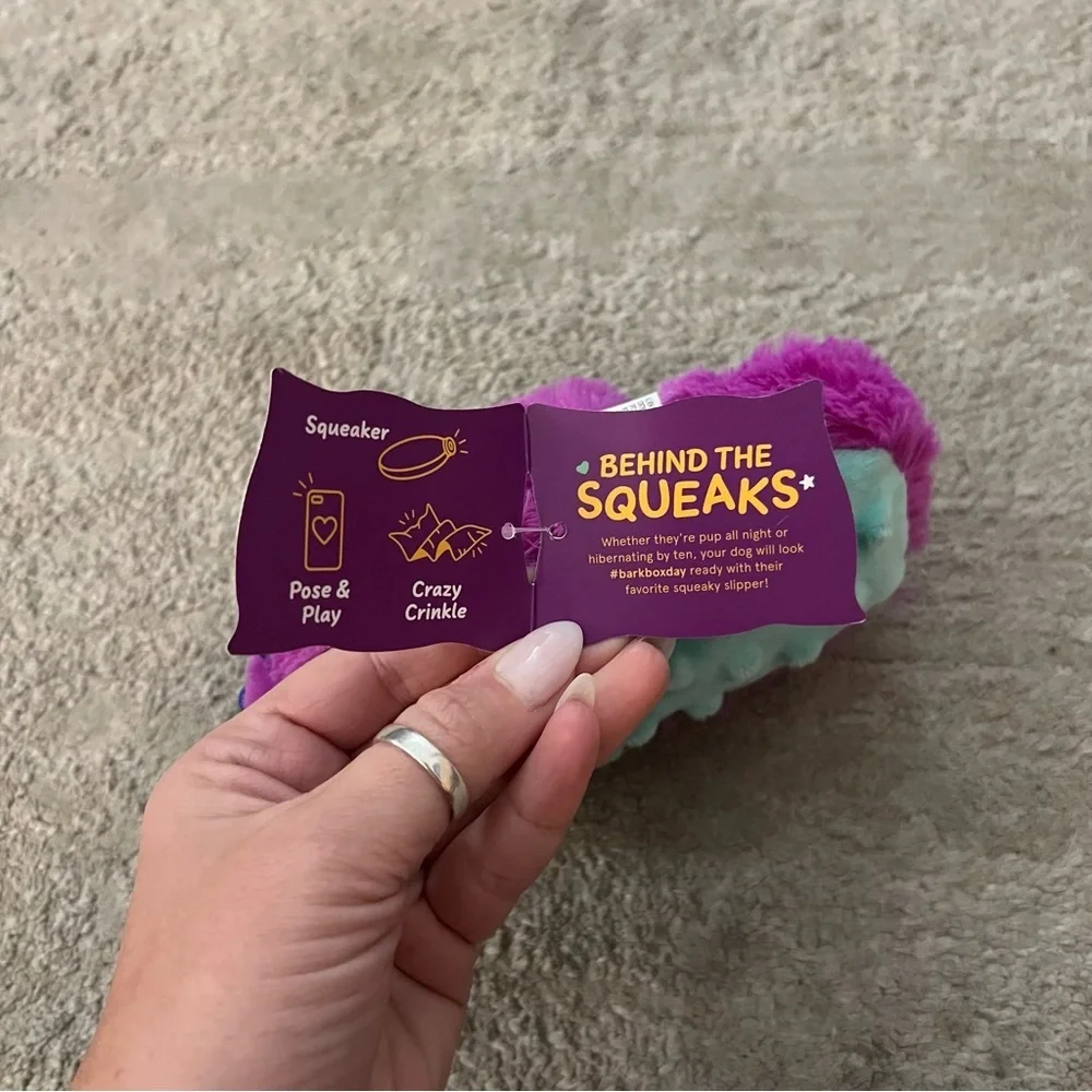 NWT Bark Bearly Sleepy Slipper Dog Toy